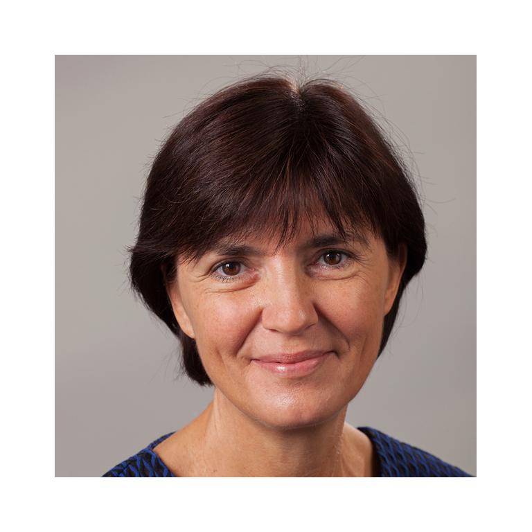 DR. ANN HAUSTERMANS